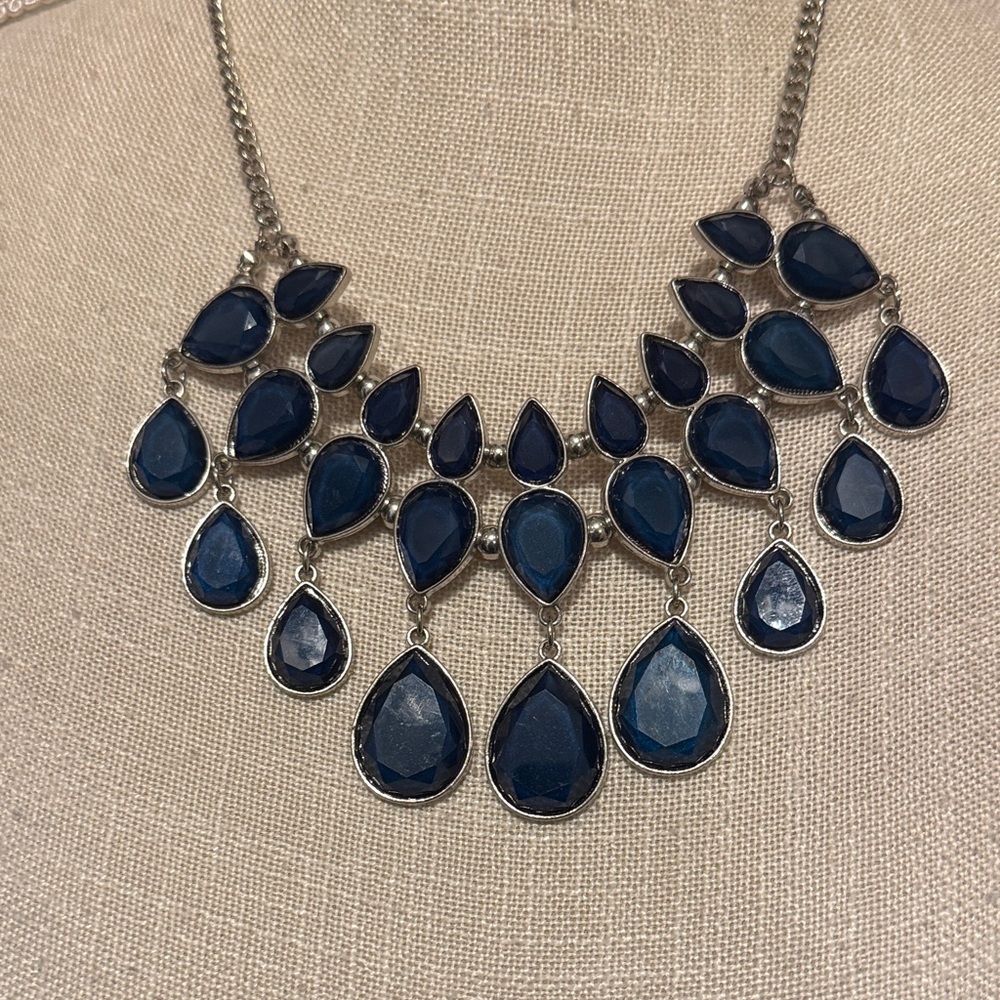 Elegant Blue Teardrop Necklace with Silver -Tone Chain